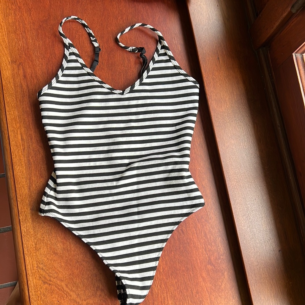 Sunday Best (Aritzia) Striped Black/White Bodysuit